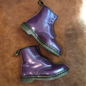 Vintage Dr Martens Made in England Docs 1460 8 Eye